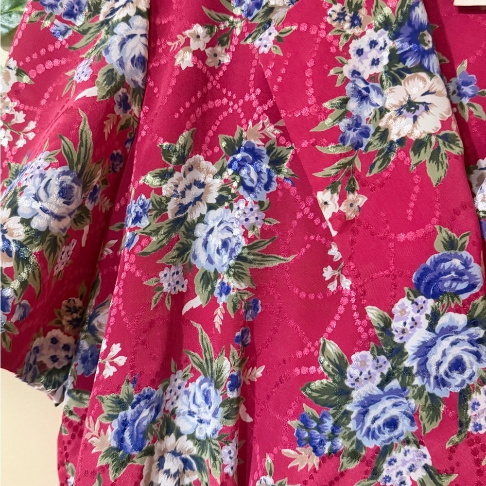 Maggy Boutique Red Floral Wrap Midi Dress - Picture 7 of 11